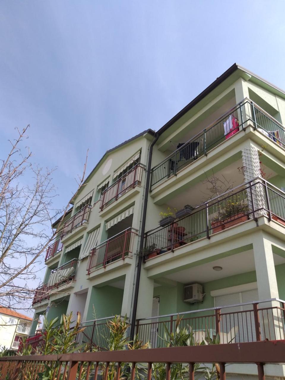 Tar-Vabriga Apartman Lane מראה חיצוני תמונה